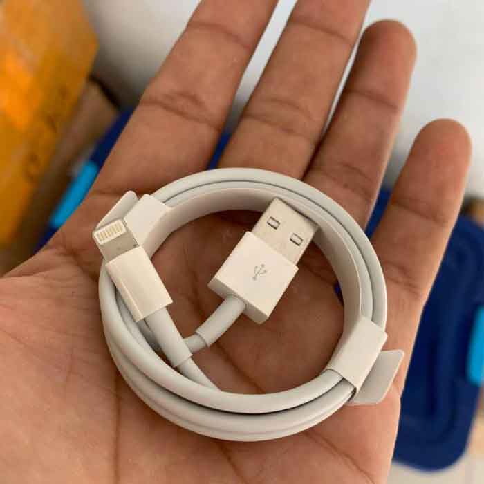 cable lightning iphone delivery lima